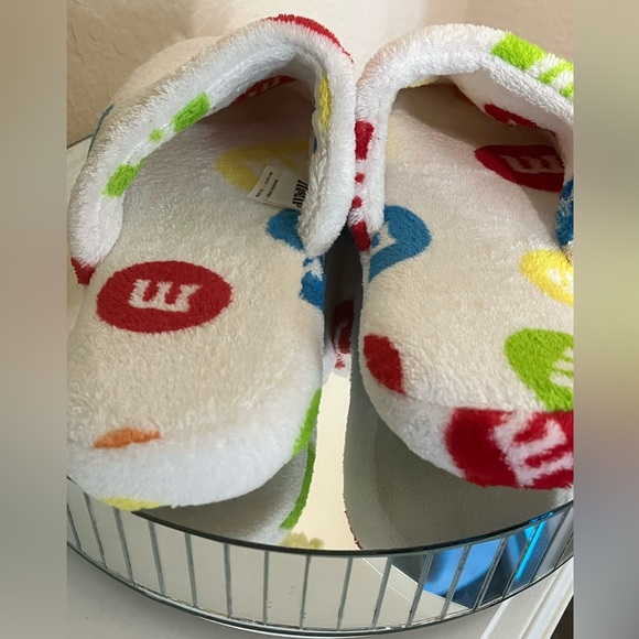 M&M’s Slippers - Picture 3 of 8